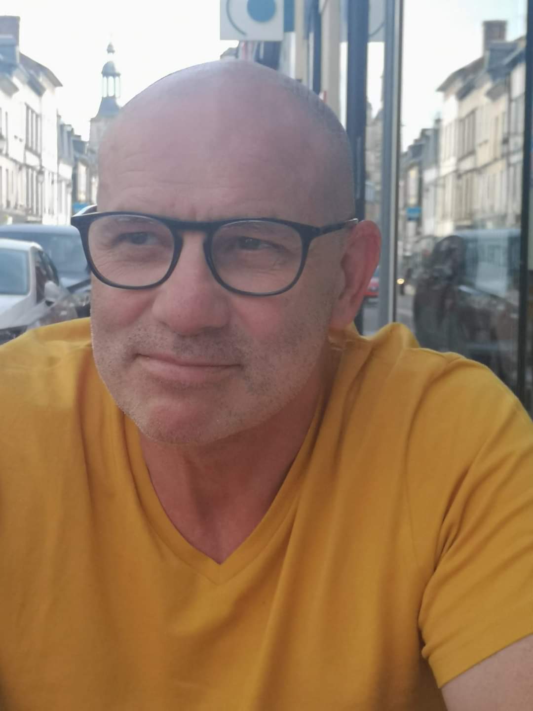 Profil de Madi, 55 ans, Adultère à Givenich