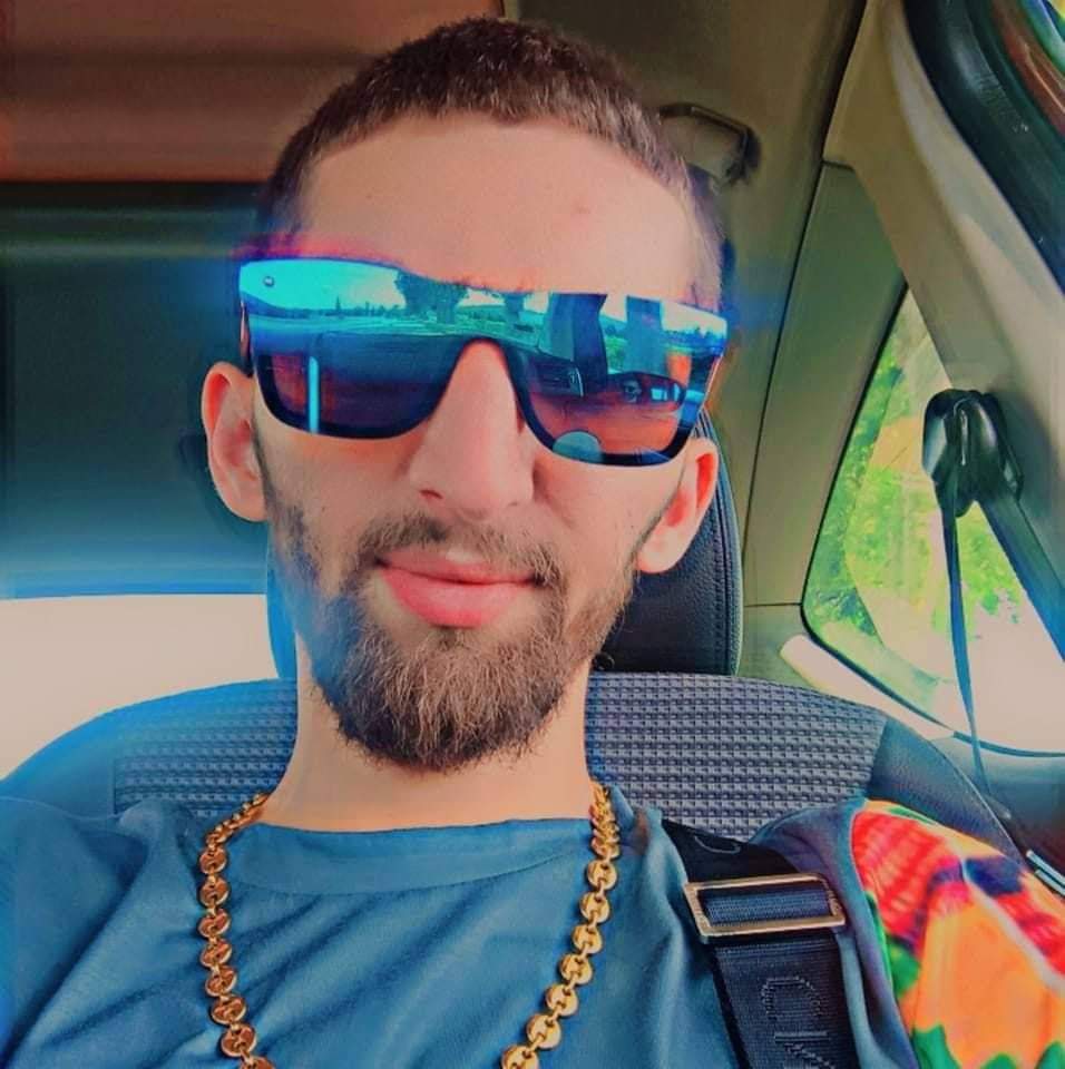 Profil de Anicet, 27 ans, Adultère à Gralingen