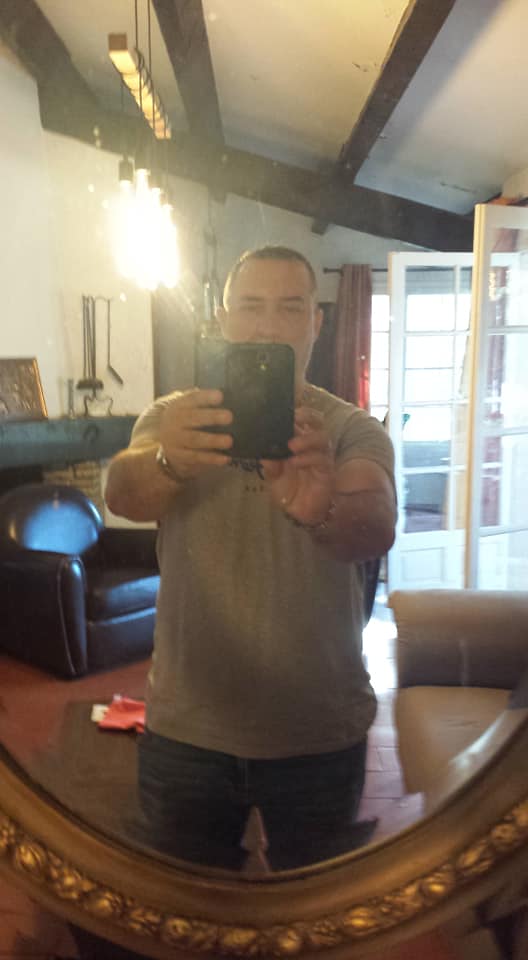 Profil de Henrique, 50 ans, Adultère à Mecher