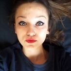 Profil de Tasnime, 23 ans, Adultère à Niesenthal
