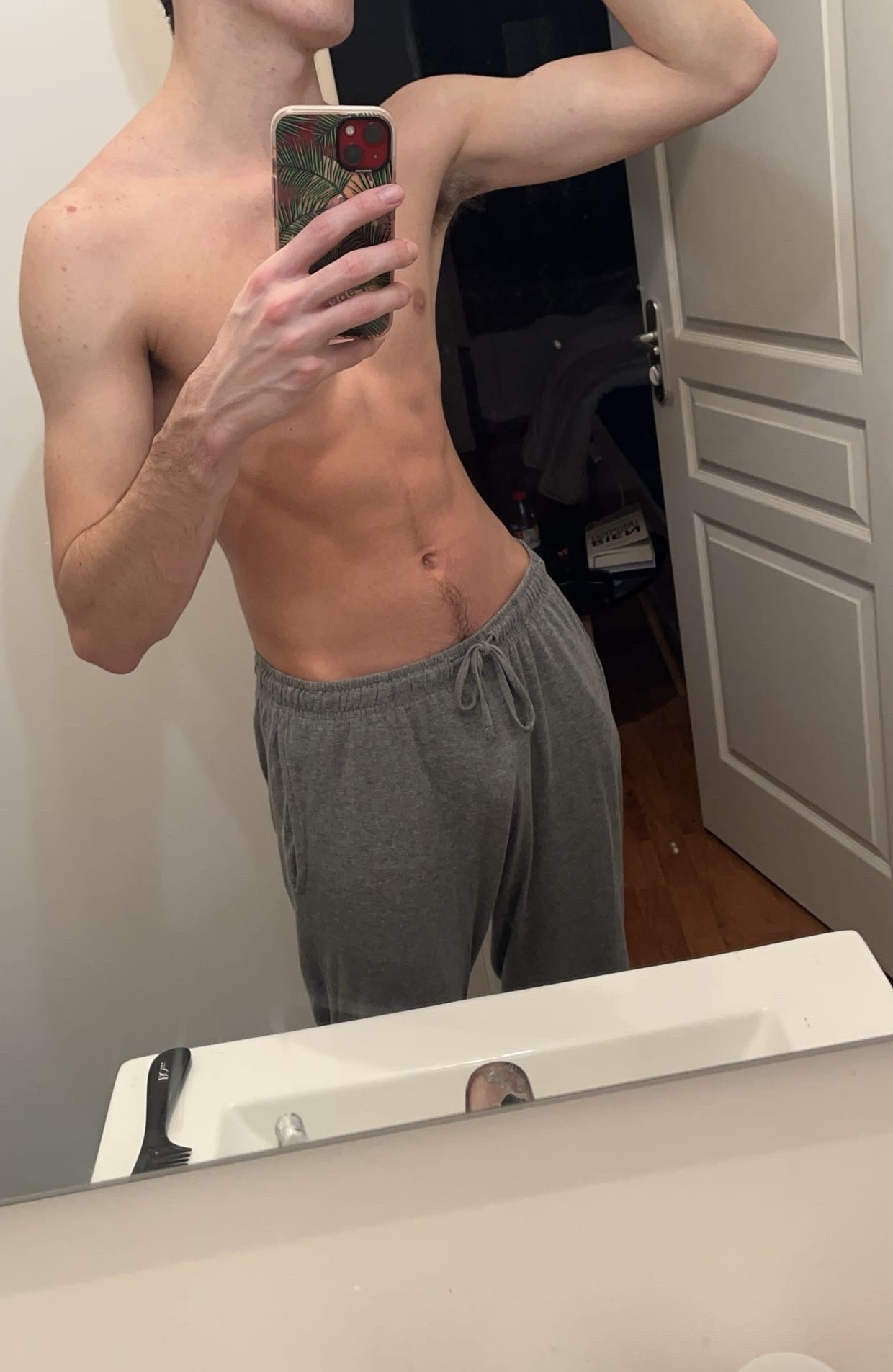 Profil de Hani, 24 ans, Adultère à Dellen